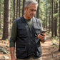 📸Upgraded Version🎣Multifunctional men's vest with over 10 pockets – Lightweight fishing and photography vest made of ice silk | V-neck, breathable, and quick-drying